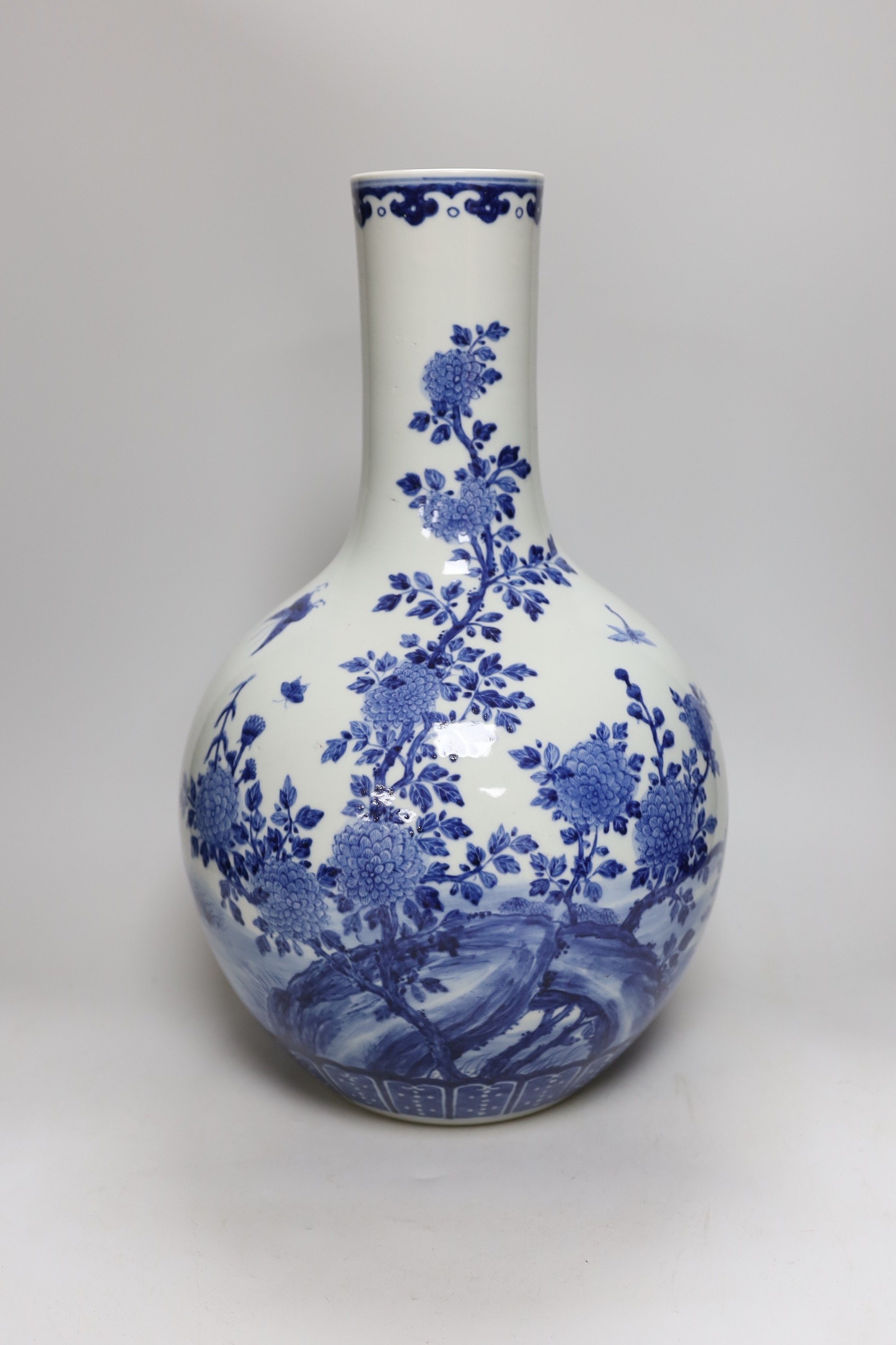 A large Chinese blue and white bottle vase, 46cms high